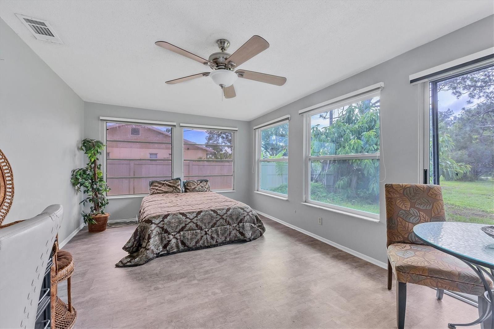 1087 W BAFFIN DR, VENICE, FL, 34293
