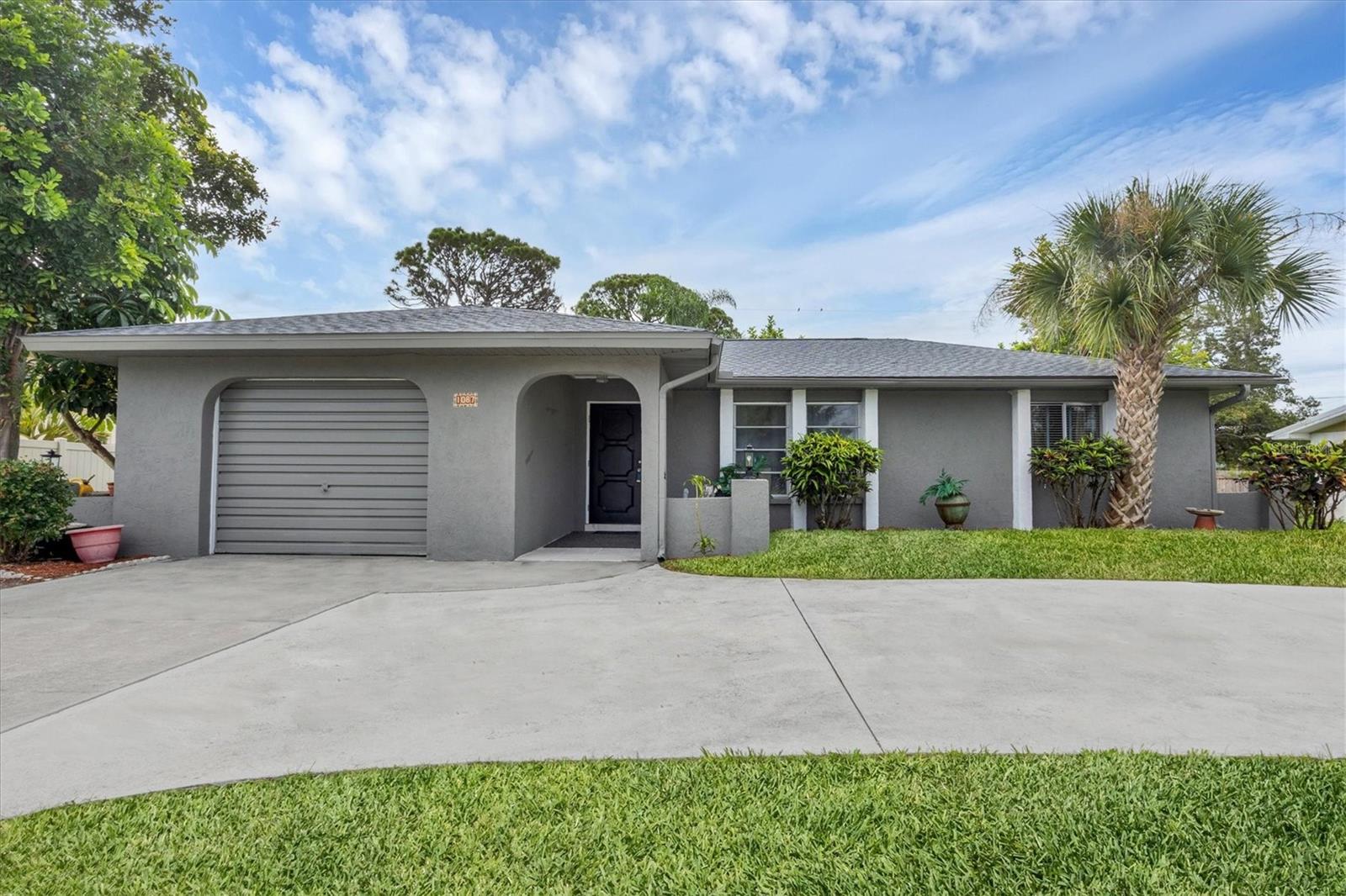 1087 W BAFFIN DR, VENICE, FL, 34293