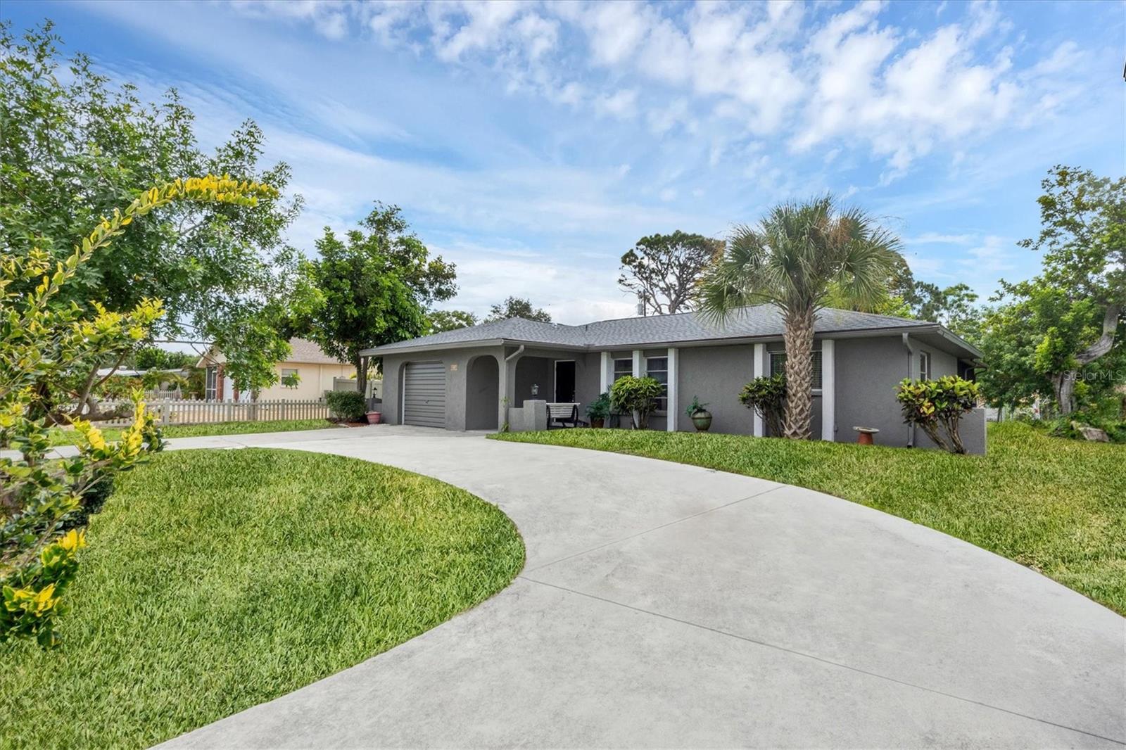 1087 W BAFFIN DR, VENICE, FL, 34293