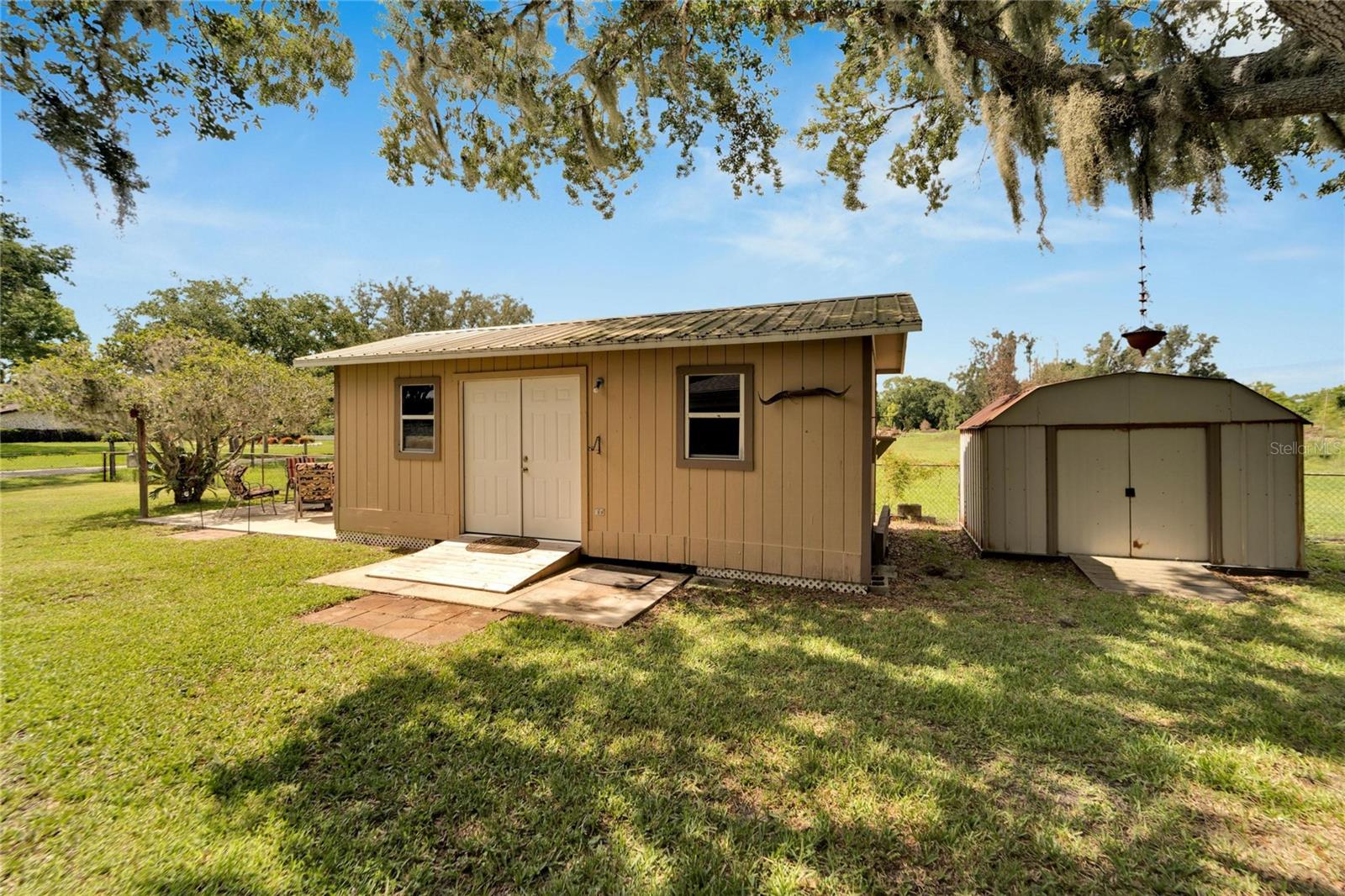 602 E SHELL POINT RD, RUSKIN, FL, 33570