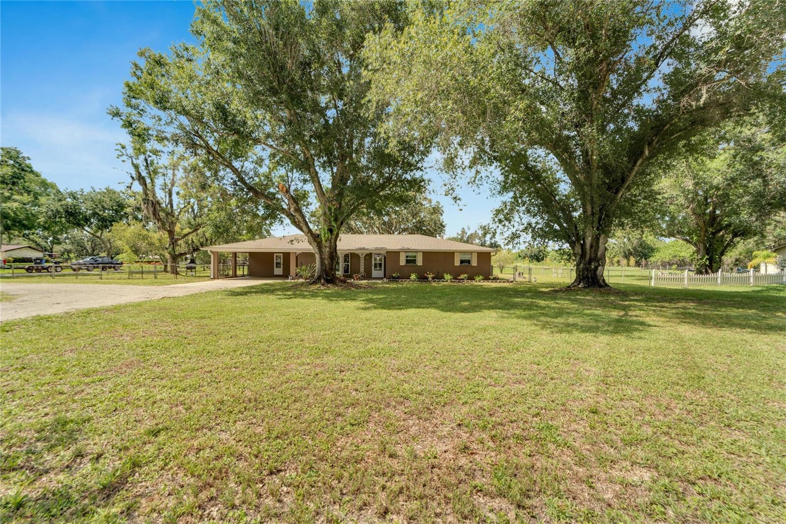 602 E SHELL POINT RD, RUSKIN, FL, 33570