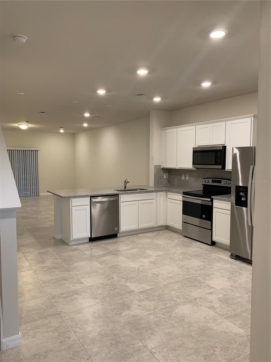 2555 BUENA VIEW RD, KISSIMMEE, FL, 34746