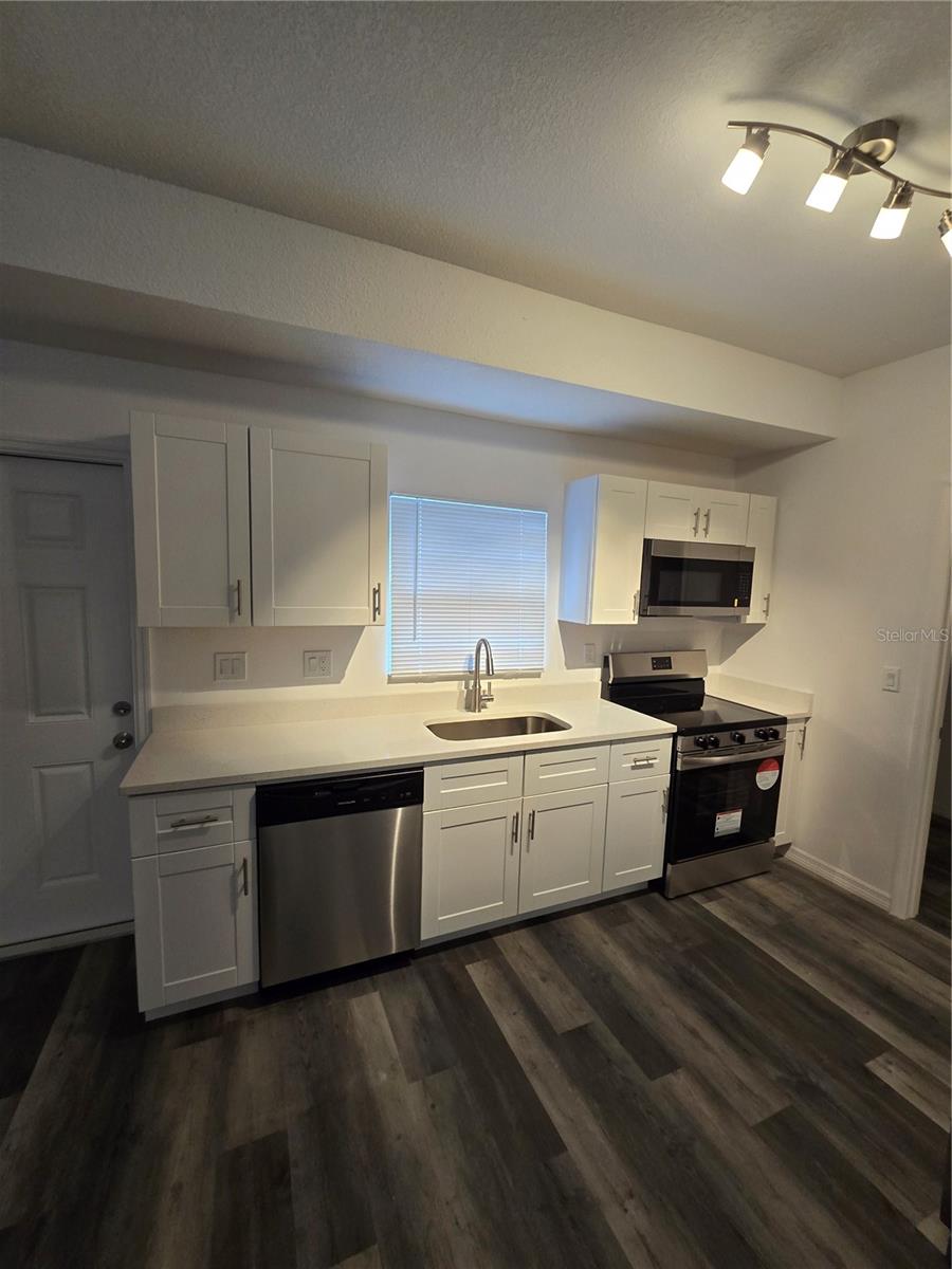 710 E ALABAMA ST, PLANT CITY, FL, 33563