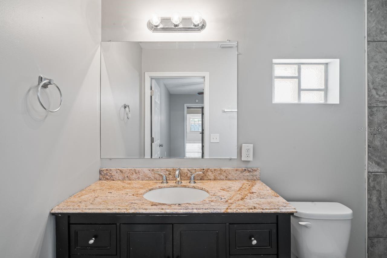 861 88TH AVE N, ST PETERSBURG, FL, 33702