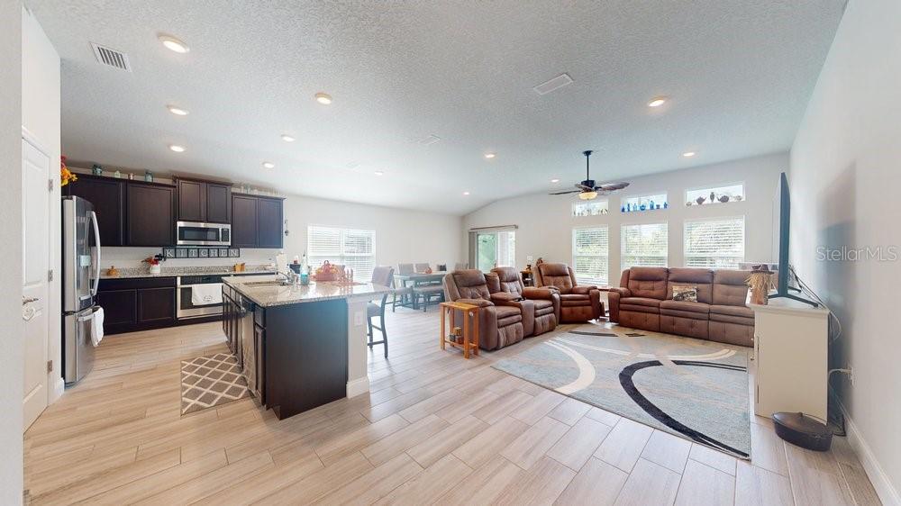 4 EASTMOOR LN, PALM COAST, FL, 32164