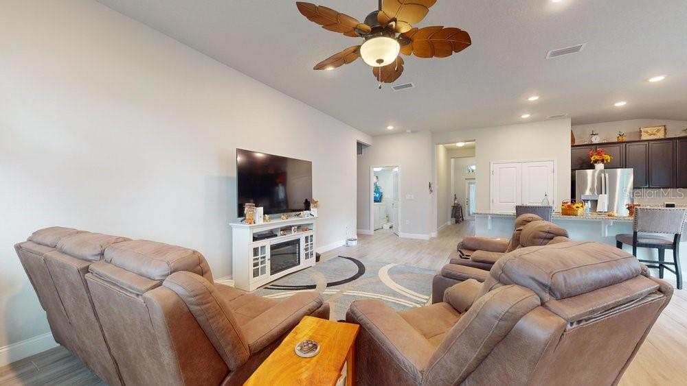 4 EASTMOOR LN, PALM COAST, FL, 32164