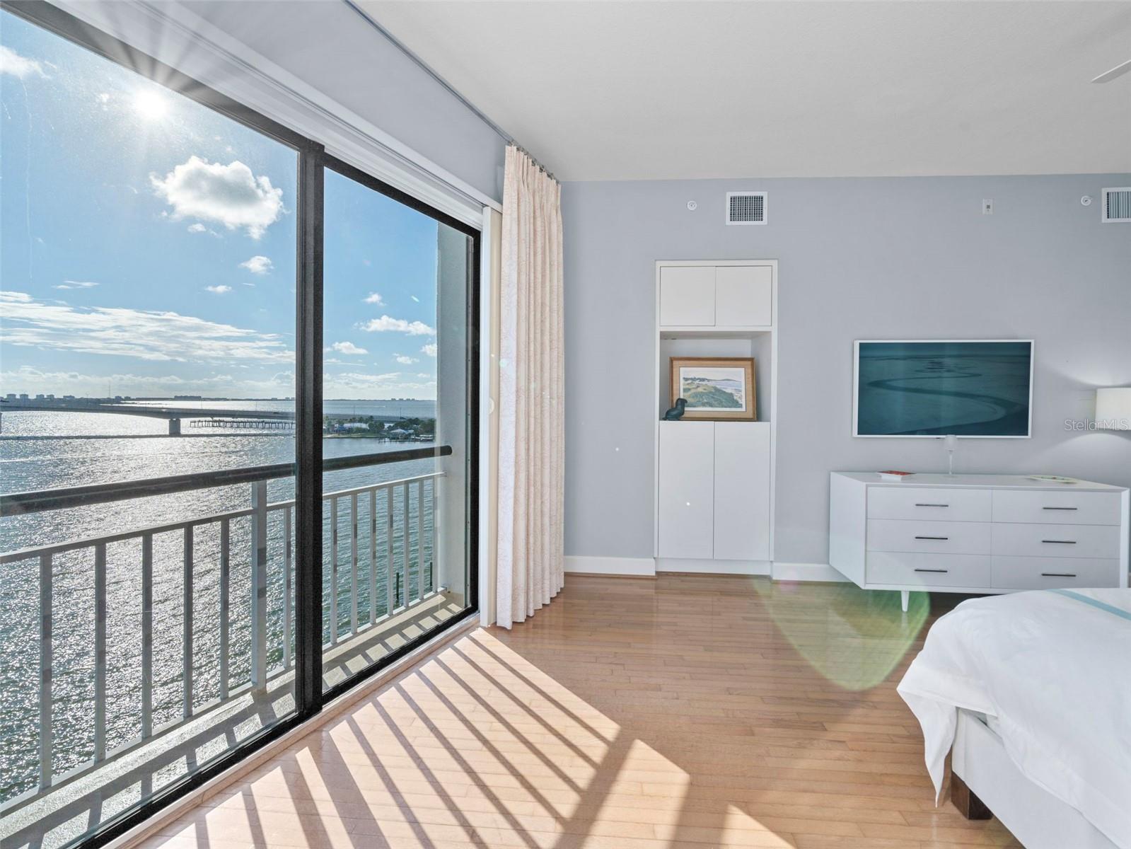 306 GOLDEN GATE PT #7, SARASOTA, FL, 34236