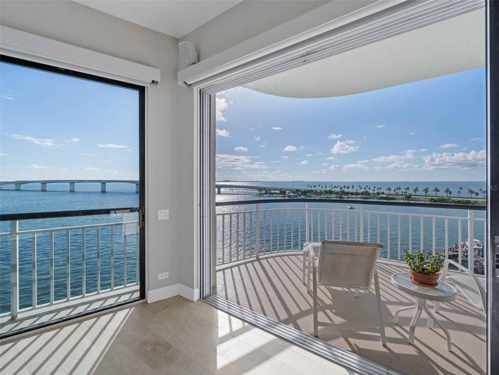 306 GOLDEN GATE PT #7, SARASOTA, FL, 34236