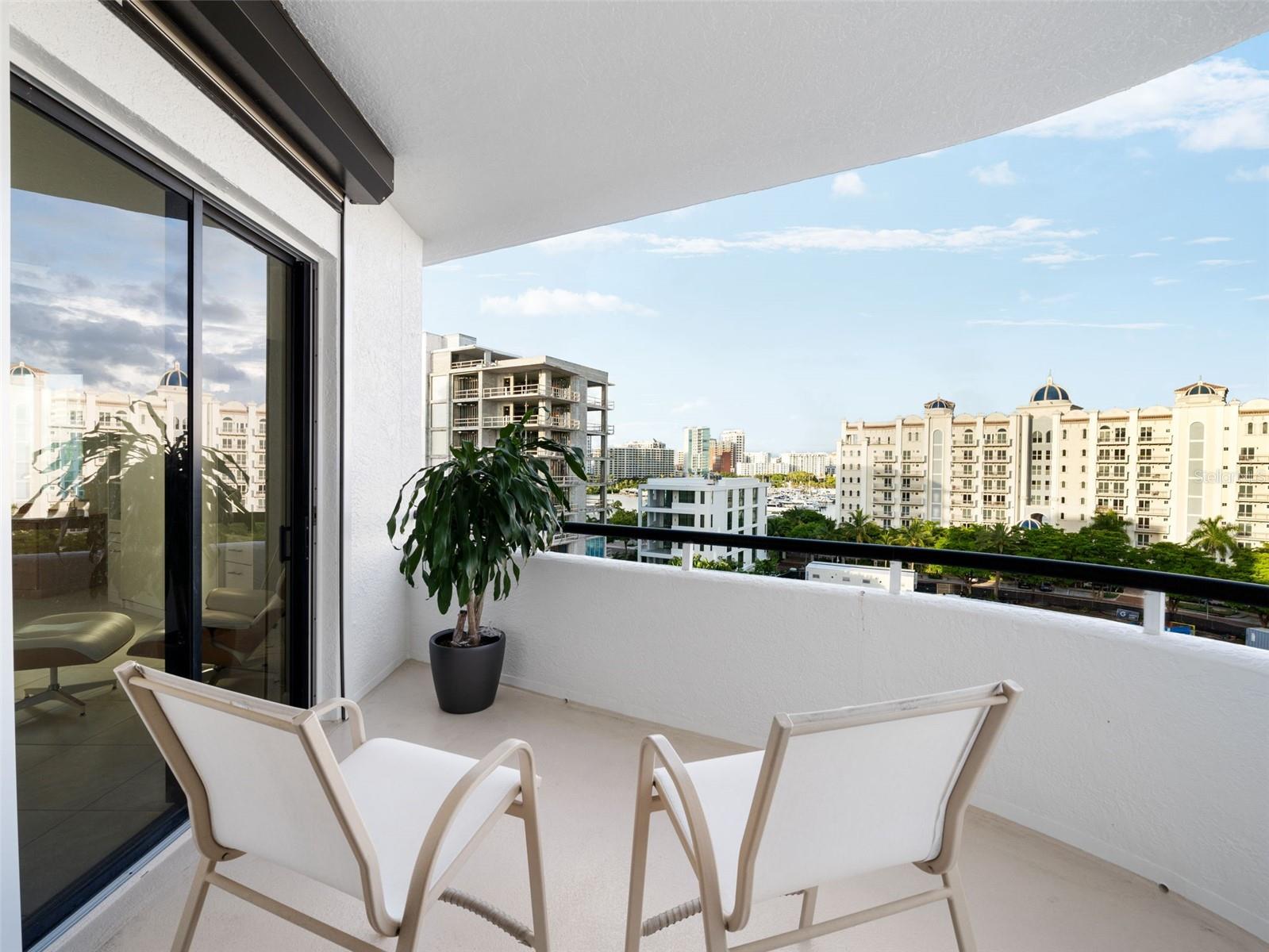306 GOLDEN GATE PT #7, SARASOTA, FL, 34236