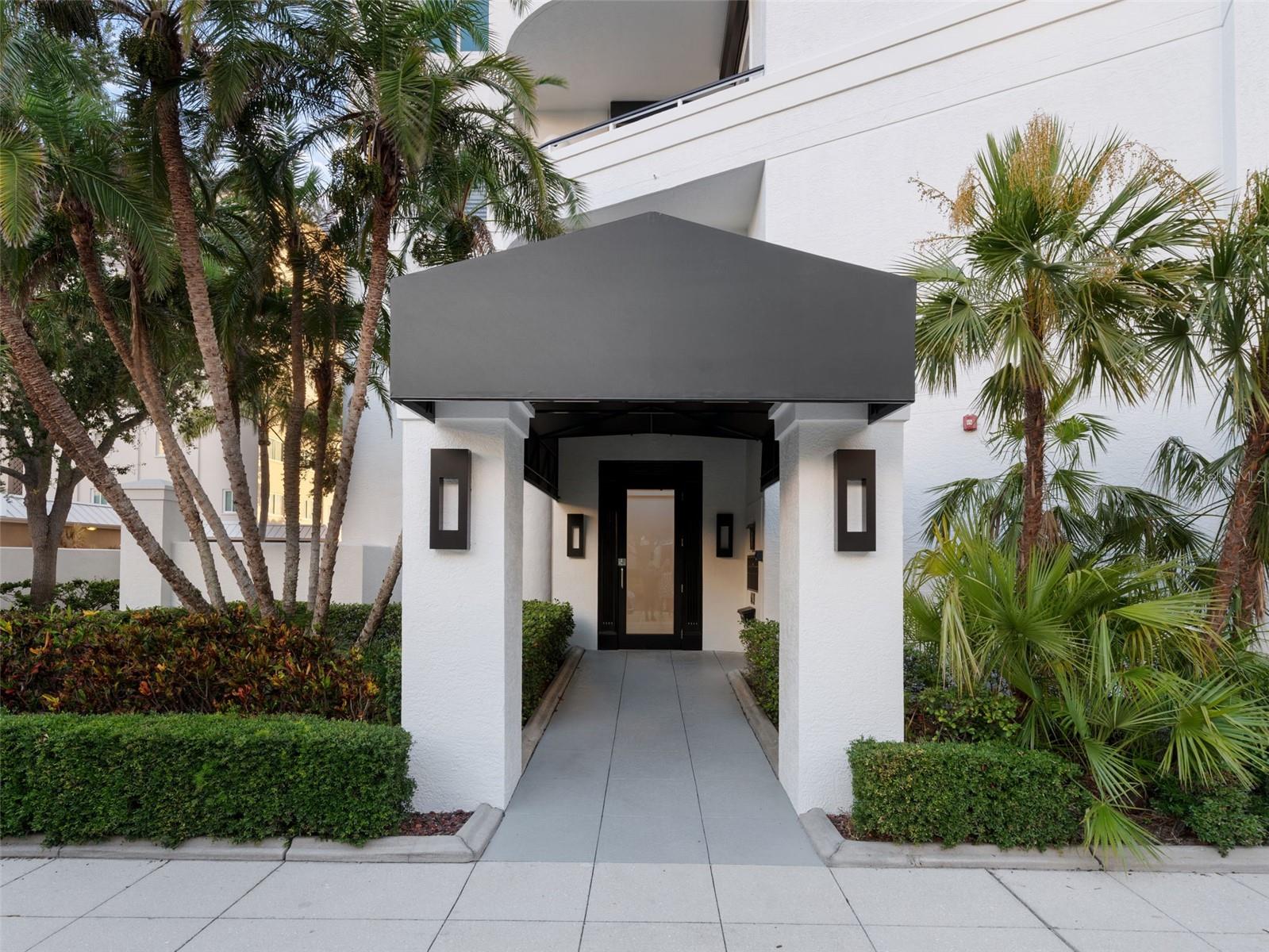 306 GOLDEN GATE PT #7, SARASOTA, FL, 34236