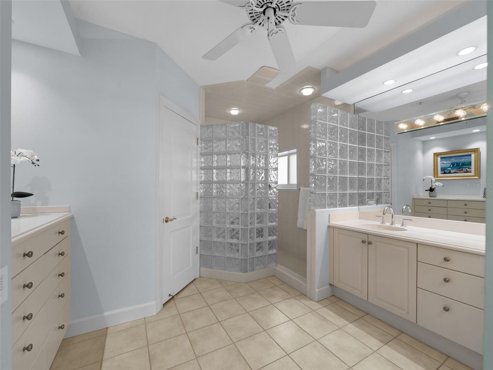 306 GOLDEN GATE PT #7, SARASOTA, FL, 34236
