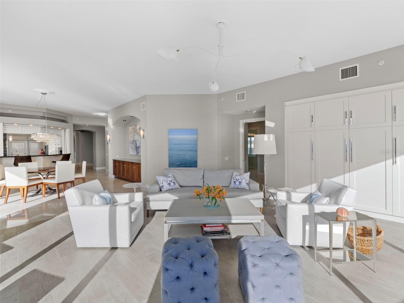 306 GOLDEN GATE PT #7, SARASOTA, FL, 34236