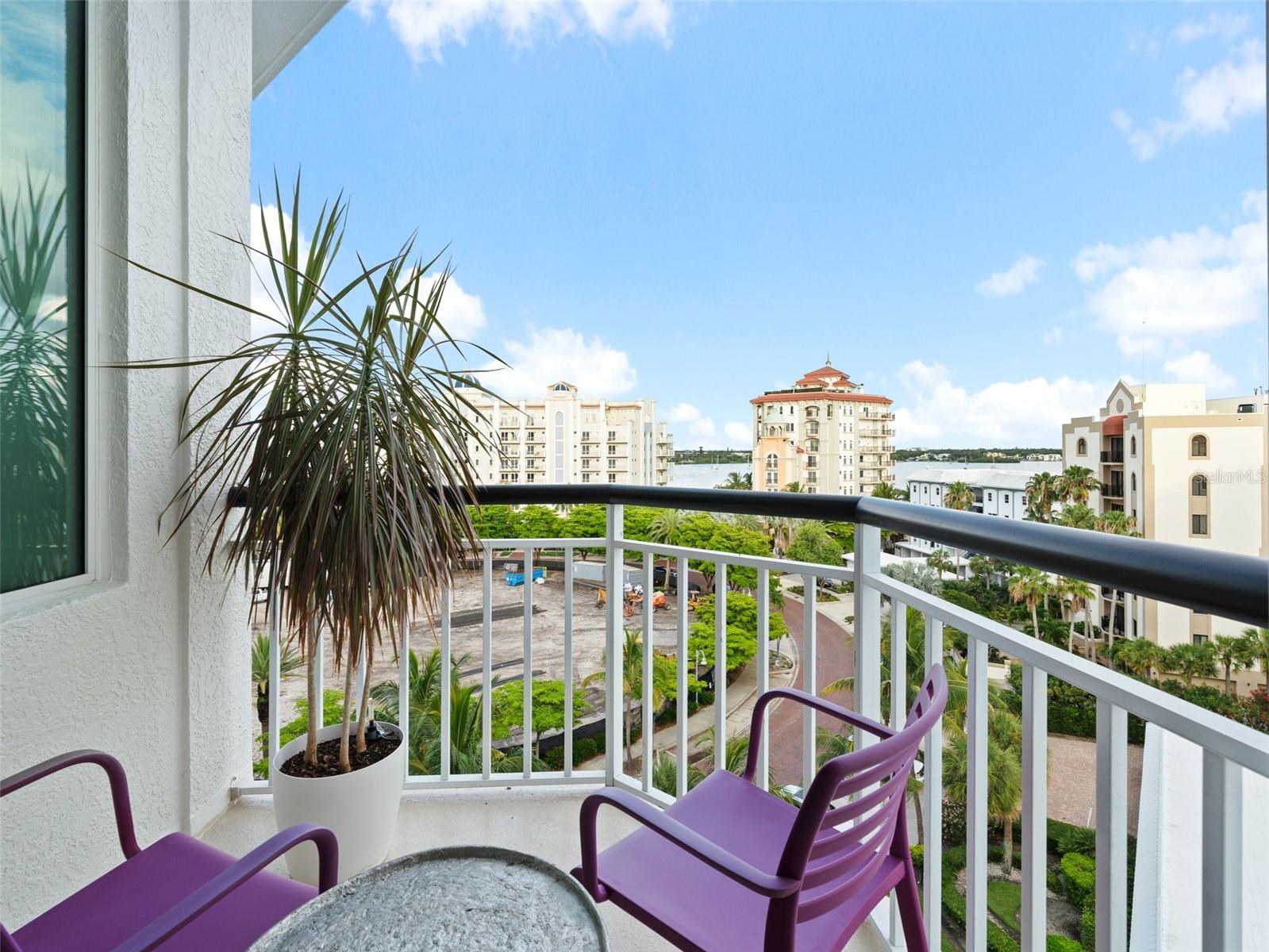 306 GOLDEN GATE PT #7, SARASOTA, FL, 34236