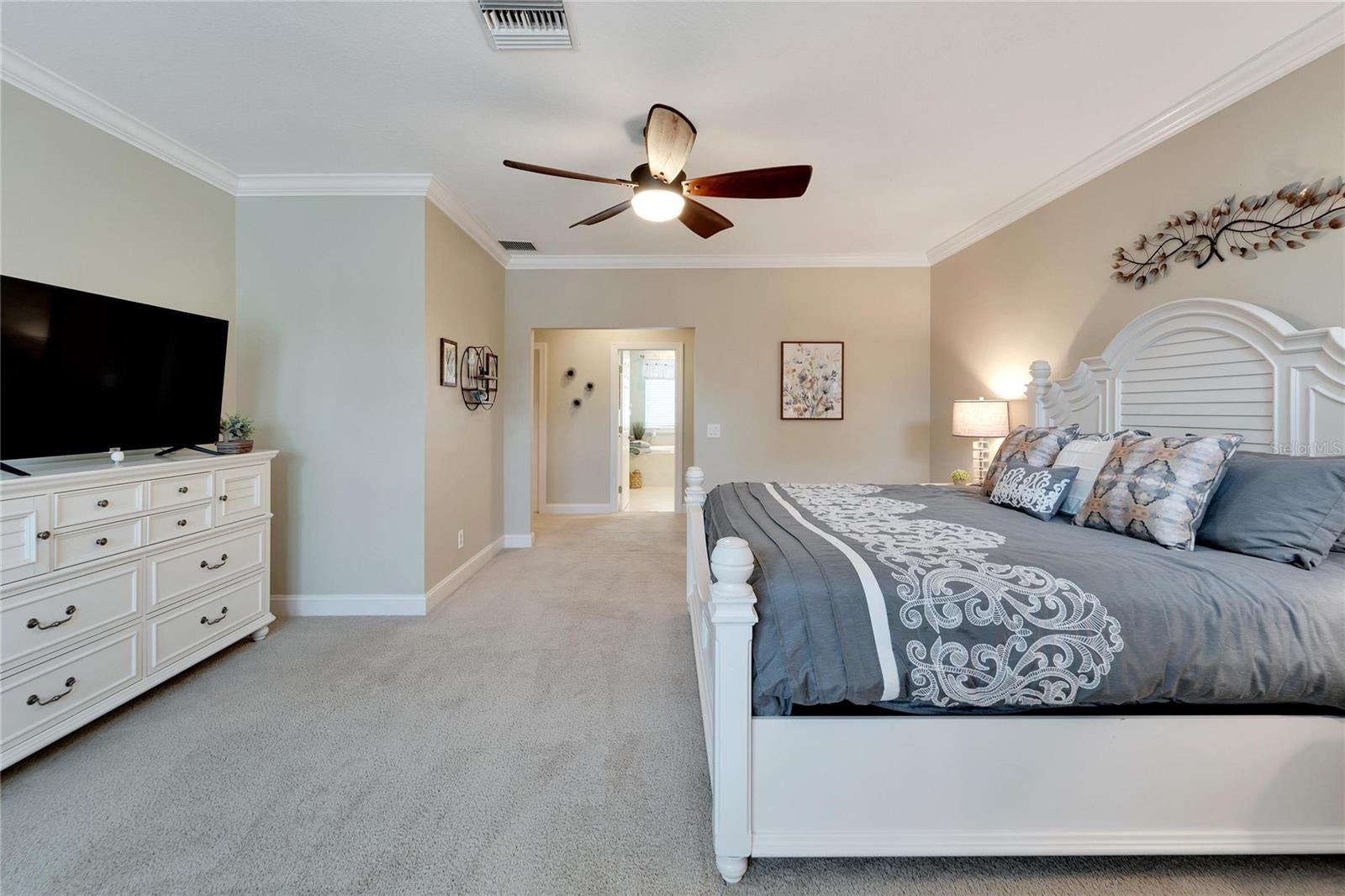 114 ABERDEEN POND DR, APOLLO BEACH, FL, 33572