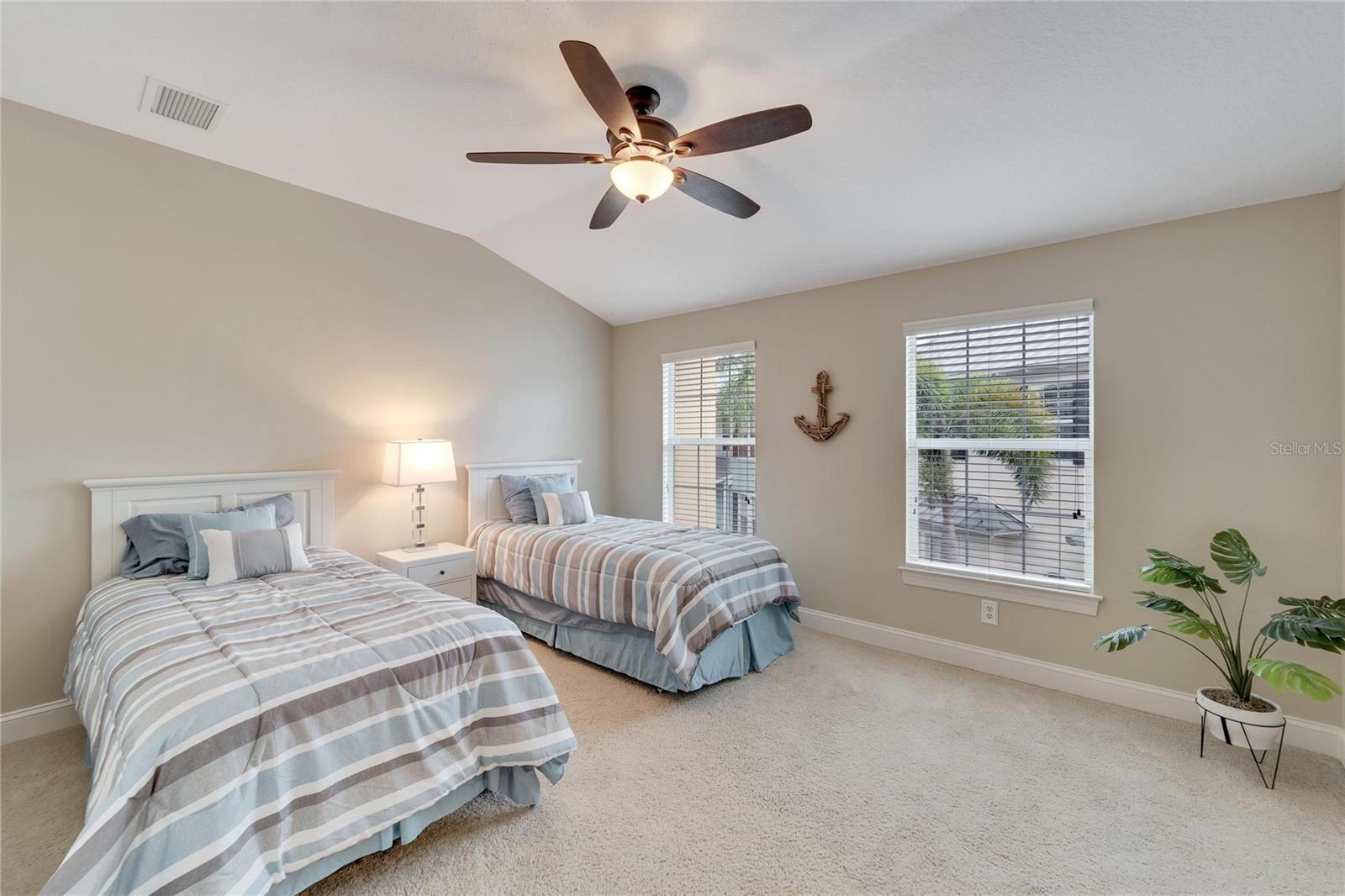 114 ABERDEEN POND DR, APOLLO BEACH, FL, 33572