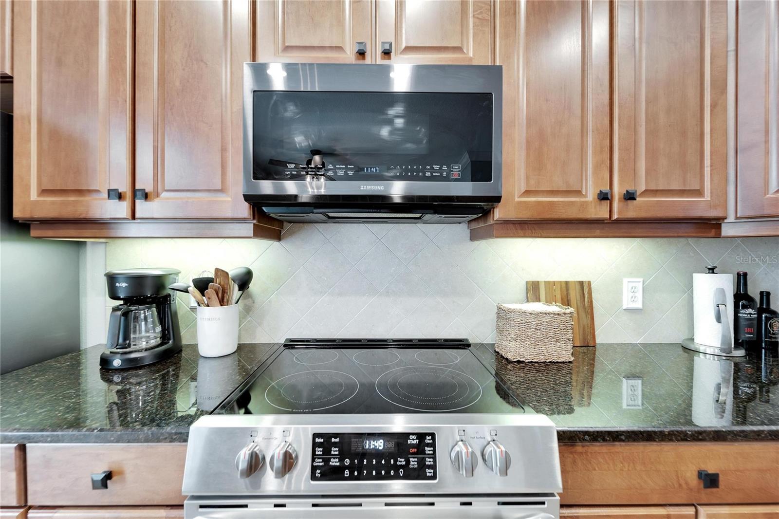 114 ABERDEEN POND DR, APOLLO BEACH, FL, 33572