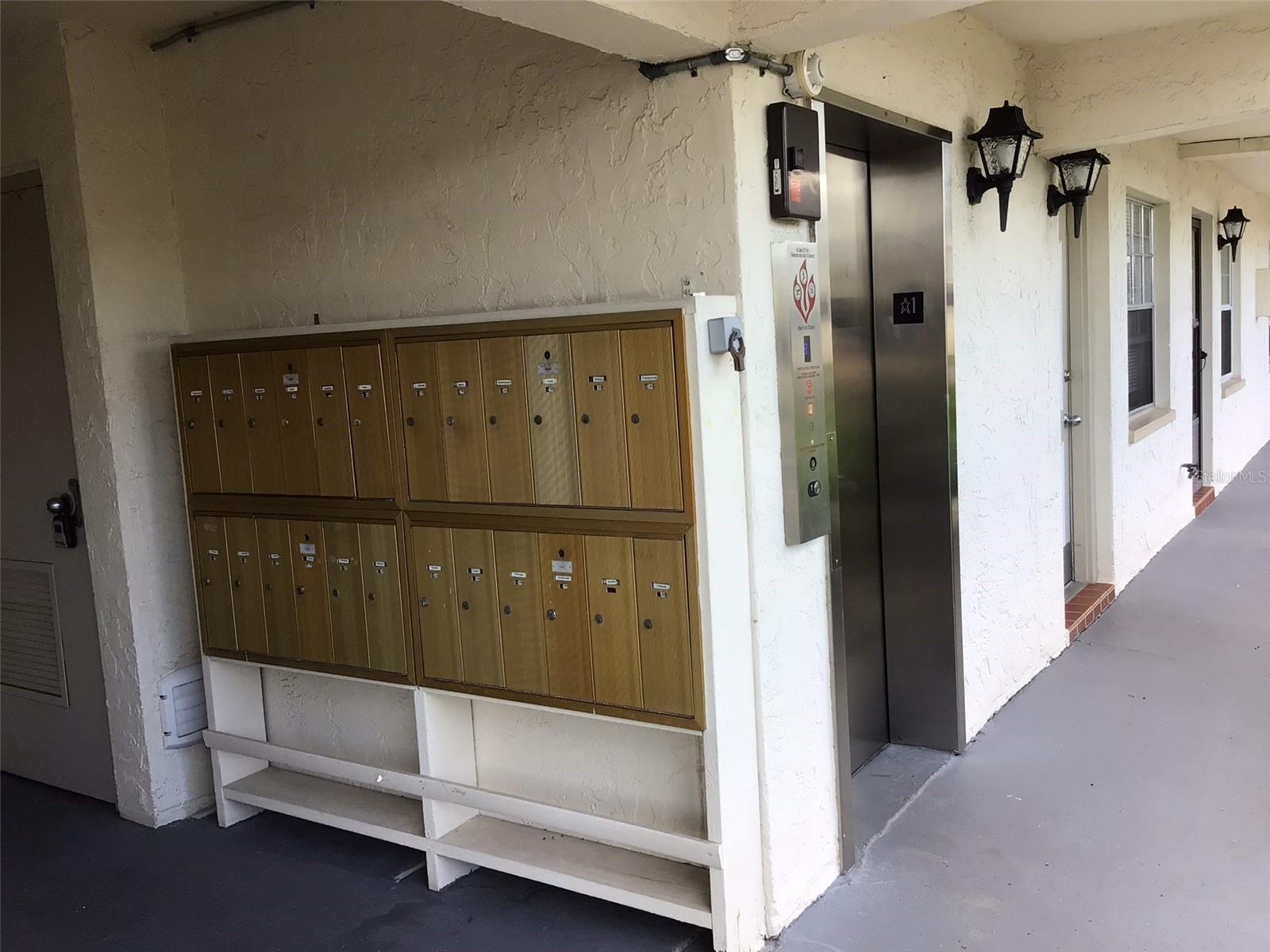 1375 DOOLITTLE LN #201, DUNEDIN, FL, 34698