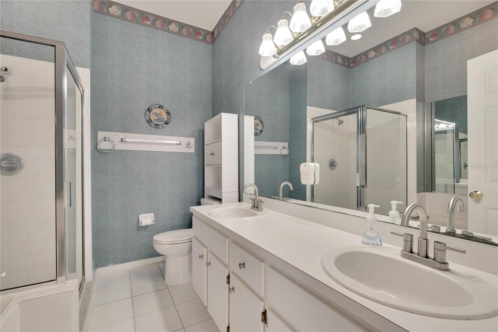 13027 PRESTWICK DR, RIVERVIEW, FL, 33579
