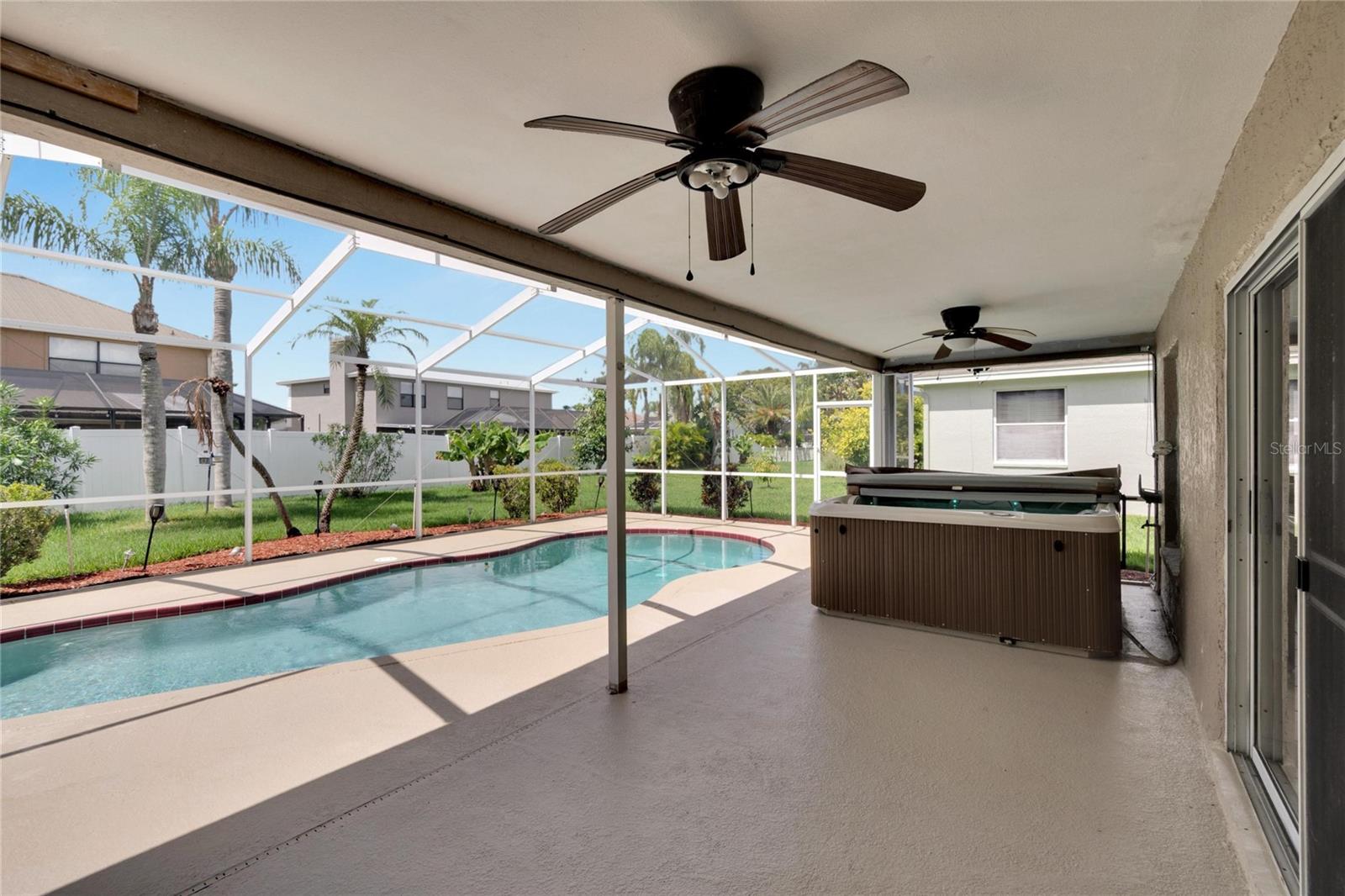 13027 PRESTWICK DR, RIVERVIEW, FL, 33579