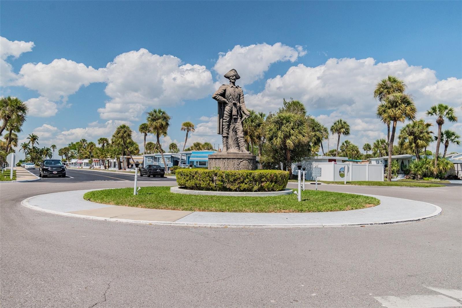 4851 W GANDY BLVD #B4 L12, TAMPA, FL, 33611