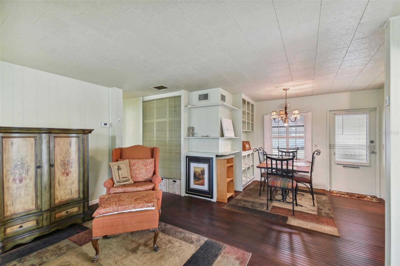 4851 W GANDY BLVD #B4 L12, TAMPA, FL, 33611