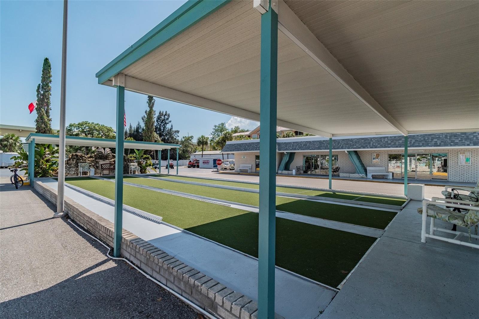 4851 W GANDY BLVD #B4 L12, TAMPA, FL, 33611
