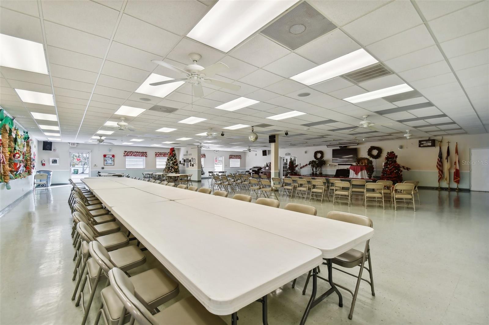 4851 W GANDY BLVD #B4 L12, TAMPA, FL, 33611