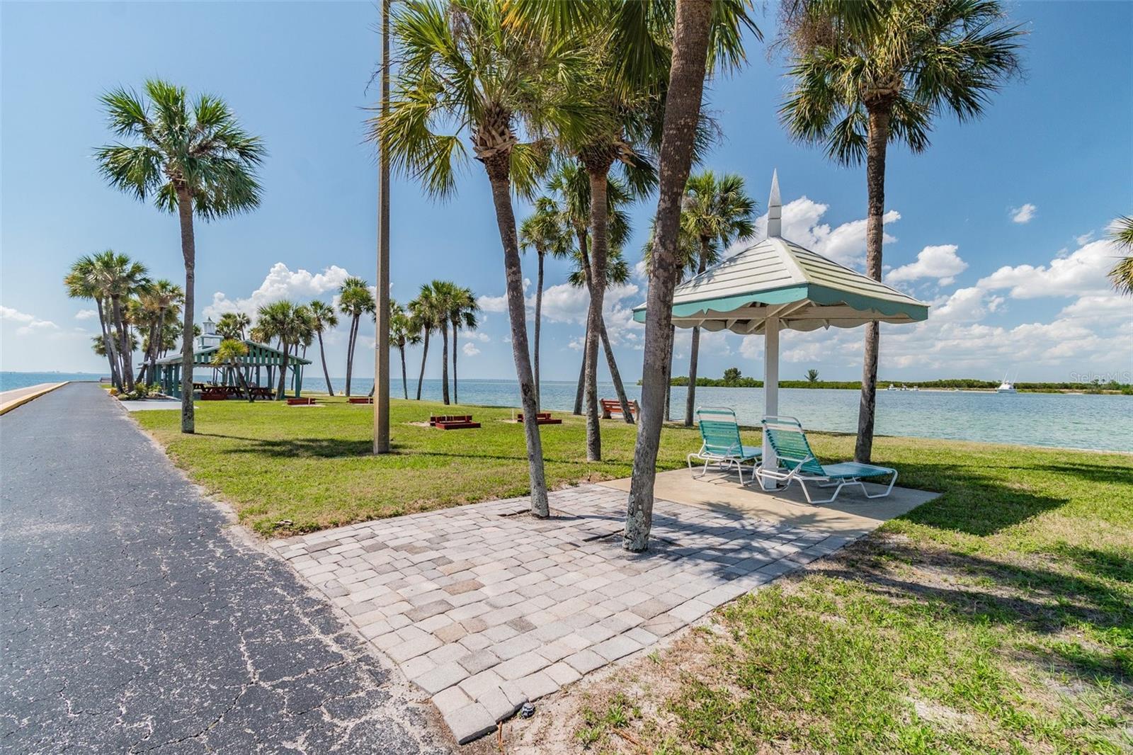 4851 W GANDY BLVD #B4 L12, TAMPA, FL, 33611
