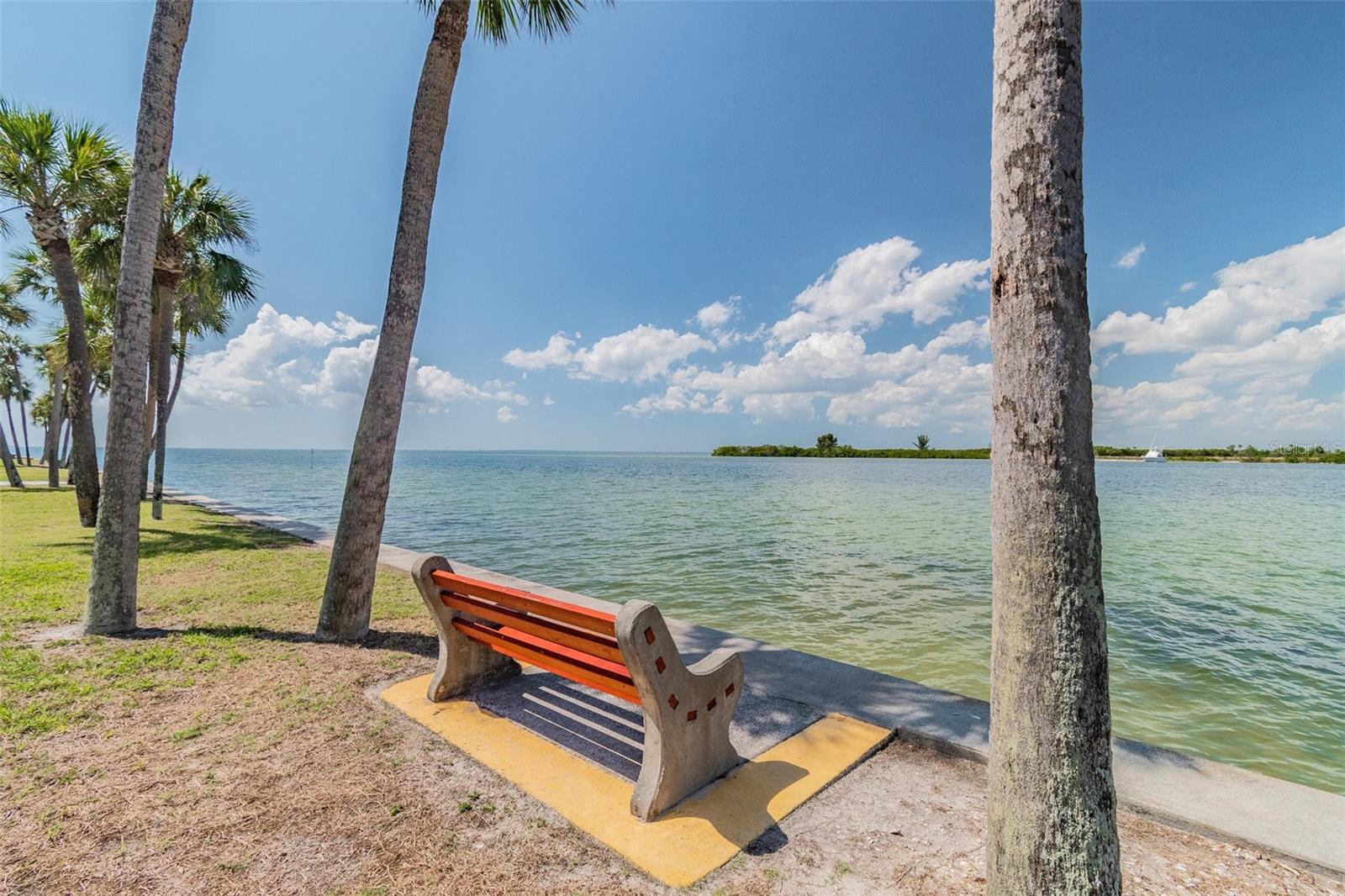 4851 W GANDY BLVD #B4 L12, TAMPA, FL, 33611