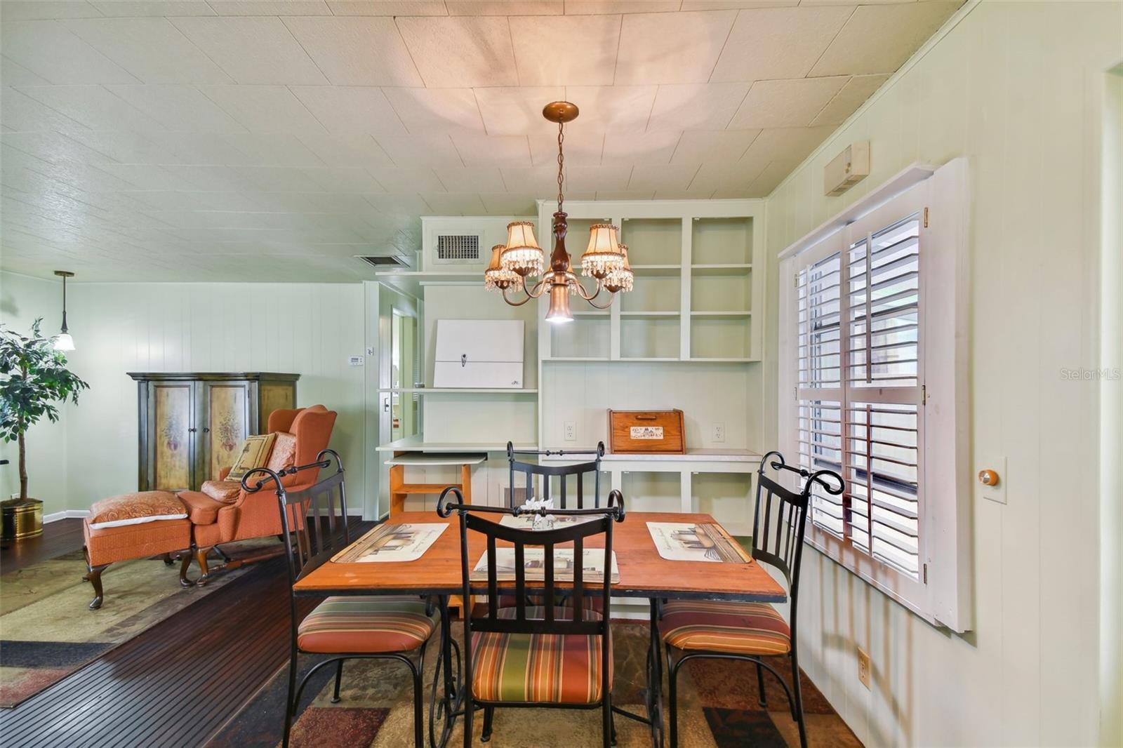 4851 W GANDY BLVD #B4 L12, TAMPA, FL, 33611