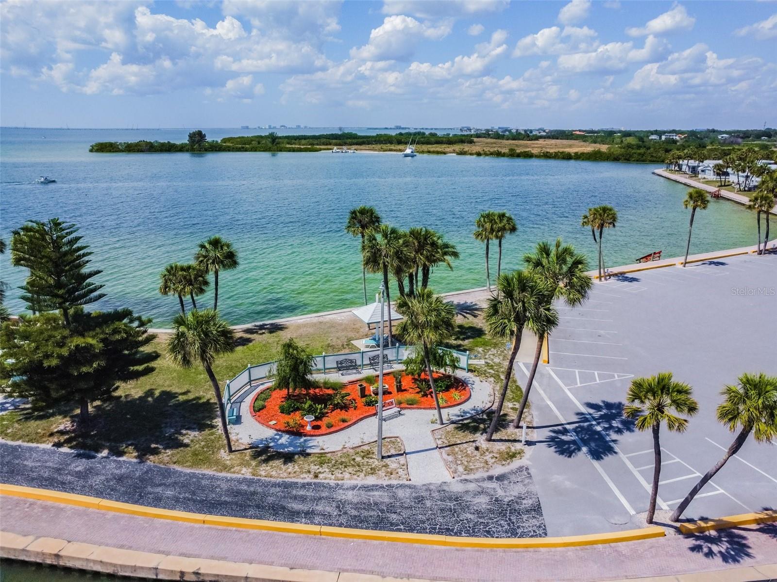 4851 W GANDY BLVD #B4 L12, TAMPA, FL, 33611