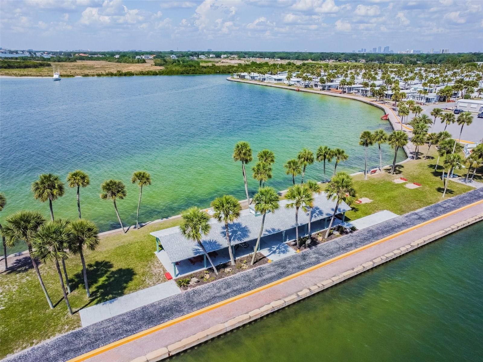 4851 W GANDY BLVD #B4 L12, TAMPA, FL, 33611