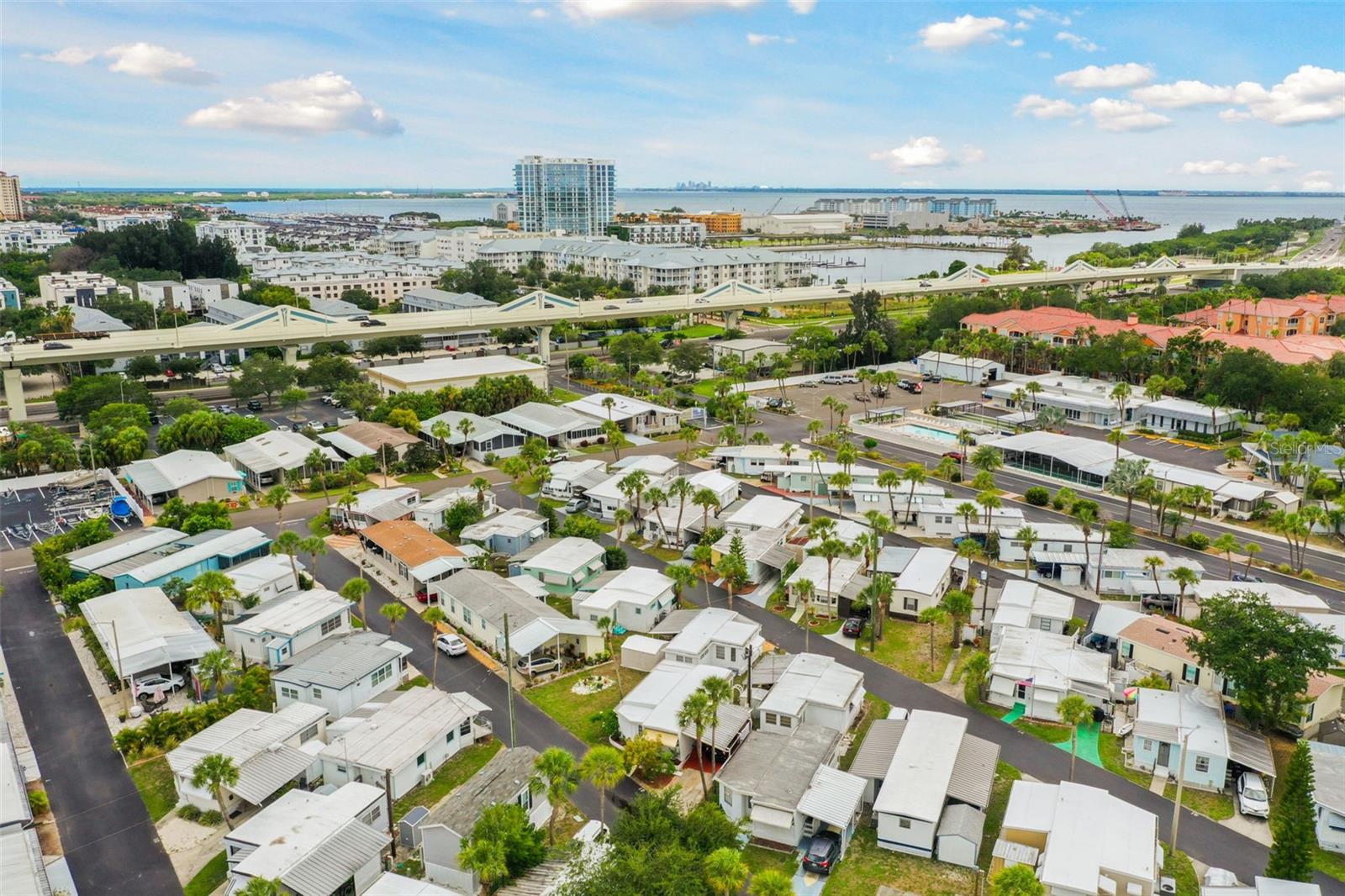 4851 W GANDY BLVD #B4 L12, TAMPA, FL, 33611
