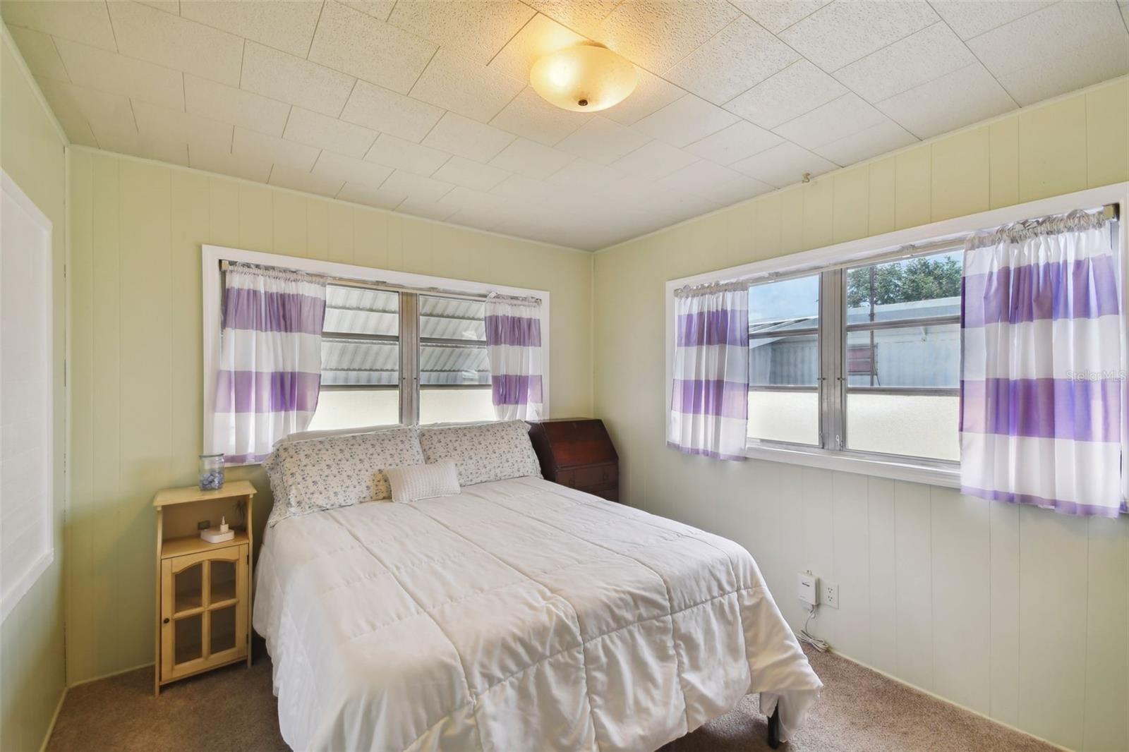 4851 W GANDY BLVD #B4 L12, TAMPA, FL, 33611