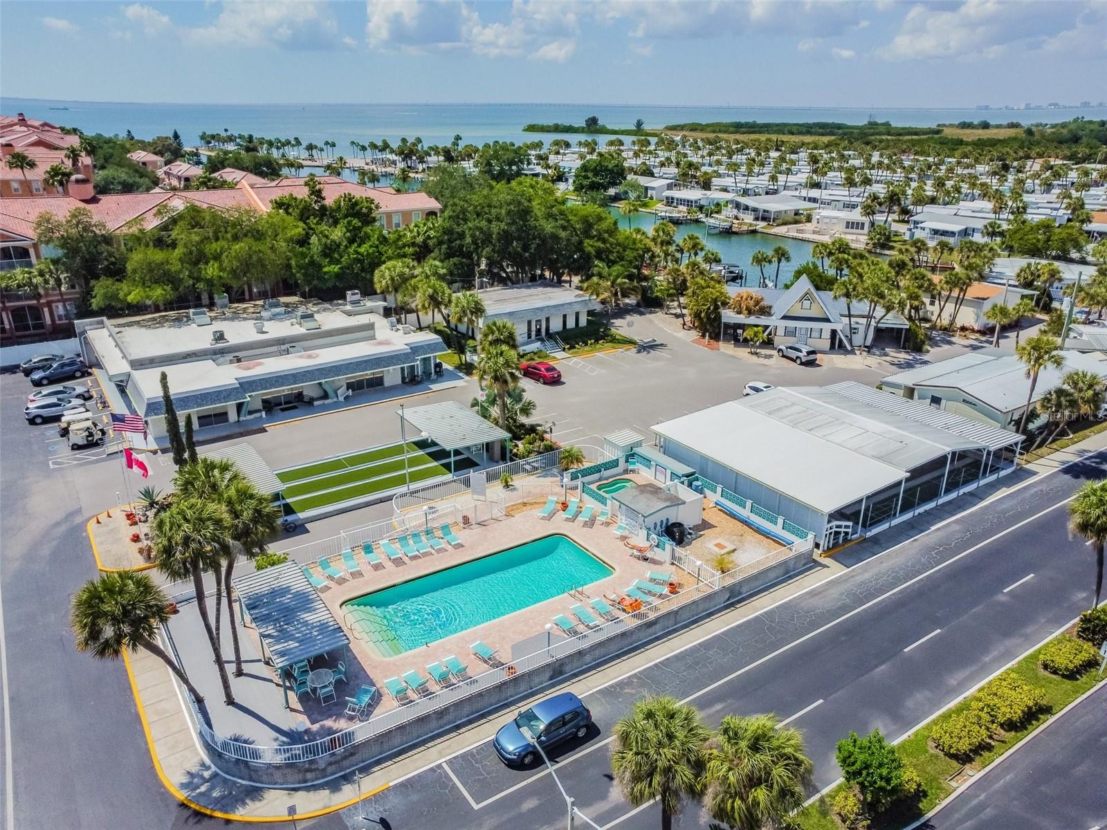 4851 W GANDY BLVD #B4 L12, TAMPA, FL, 33611