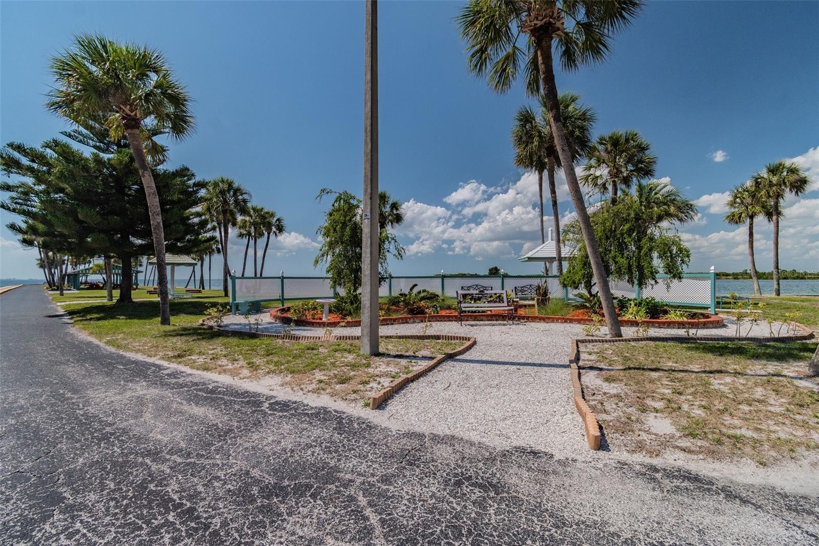 4851 W GANDY BLVD #B4 L12, TAMPA, FL, 33611