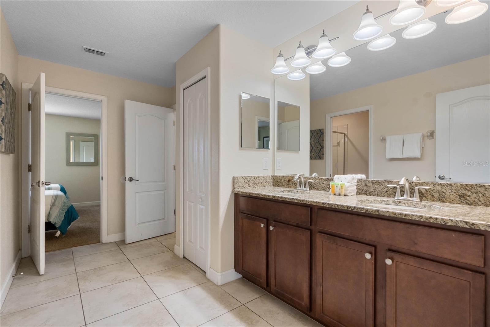 1470 ROLLING FAIRWAY DR, DAVENPORT, FL, 33896