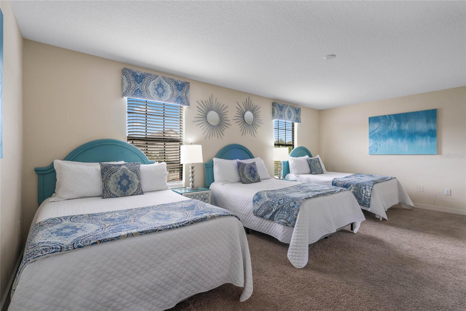 1470 ROLLING FAIRWAY DR, DAVENPORT, FL, 33896