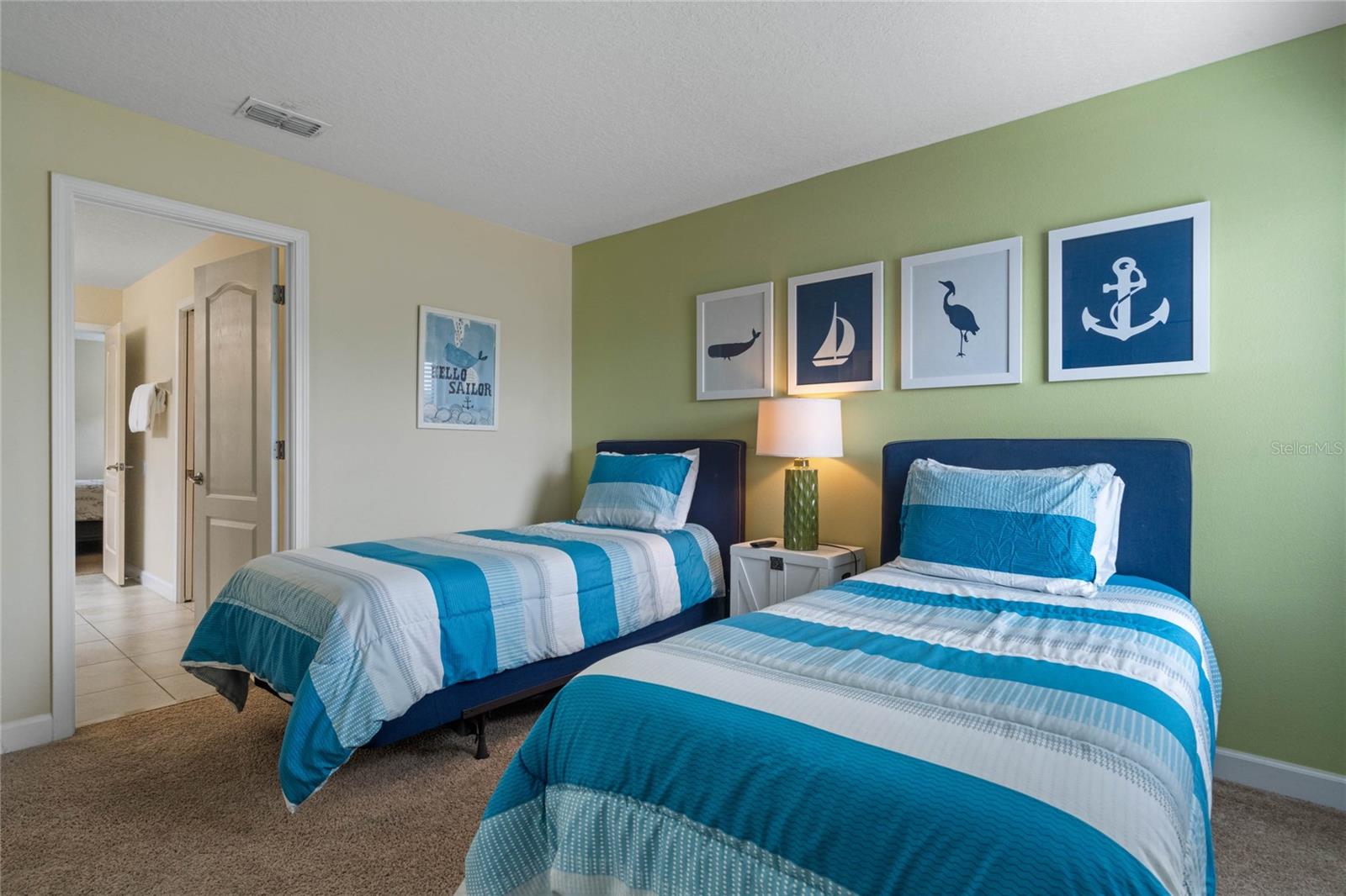 1470 ROLLING FAIRWAY DR, DAVENPORT, FL, 33896