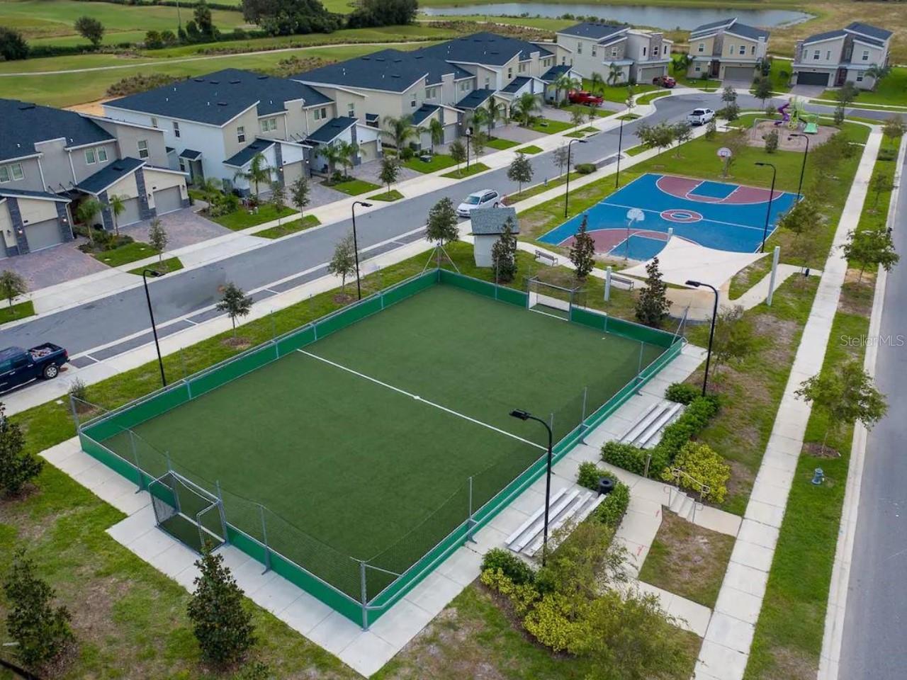 1470 ROLLING FAIRWAY DR, DAVENPORT, FL, 33896