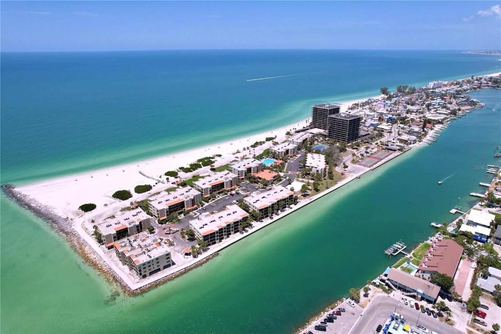 7532 BAYSHORE DR #205, TREASURE ISLAND, FL, 33706