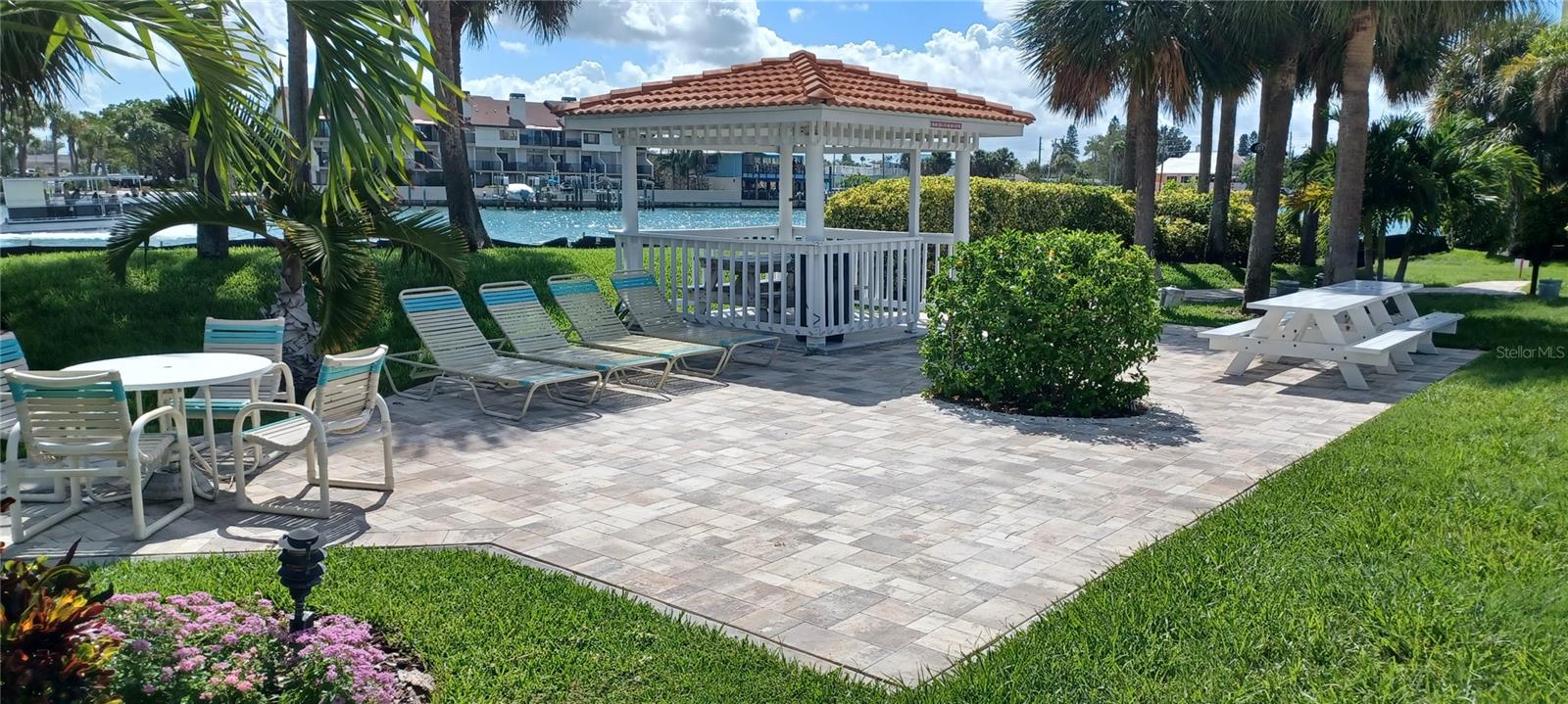 7532 BAYSHORE DR #205, TREASURE ISLAND, FL, 33706