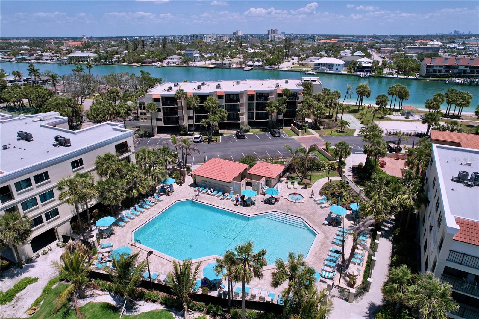 7532 BAYSHORE DR #205, TREASURE ISLAND, FL, 33706