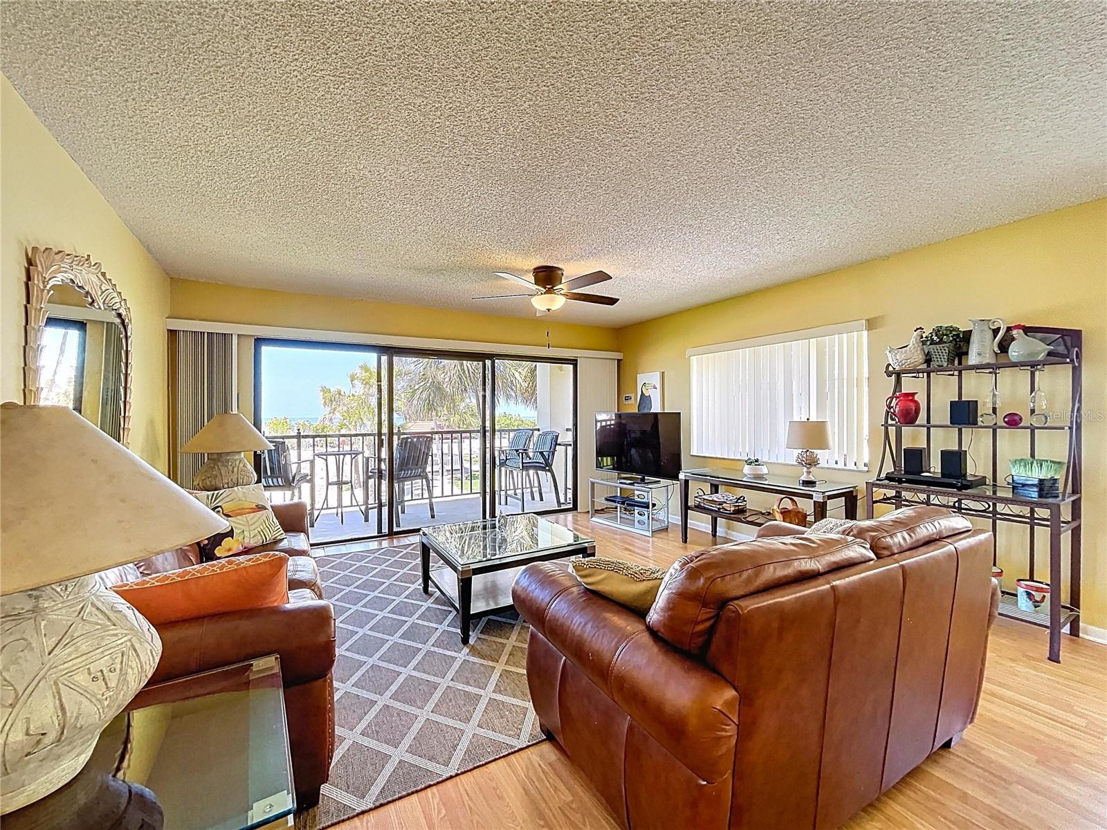 7532 BAYSHORE DR #205, TREASURE ISLAND, FL, 33706