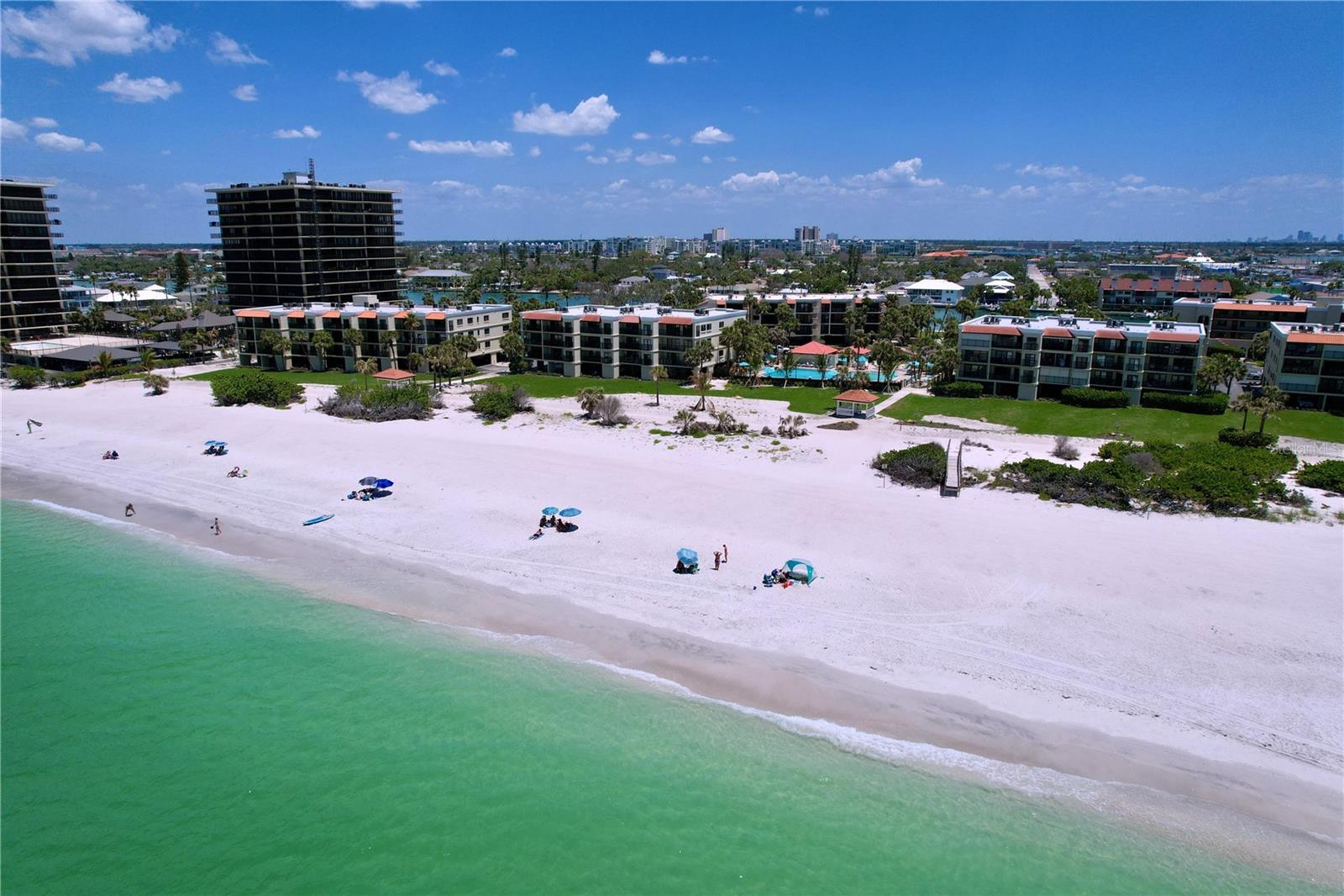 7532 BAYSHORE DR #205, TREASURE ISLAND, FL, 33706