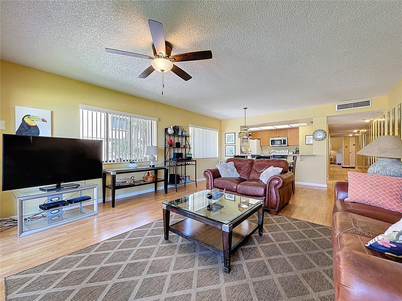 7532 BAYSHORE DR #205, TREASURE ISLAND, FL, 33706