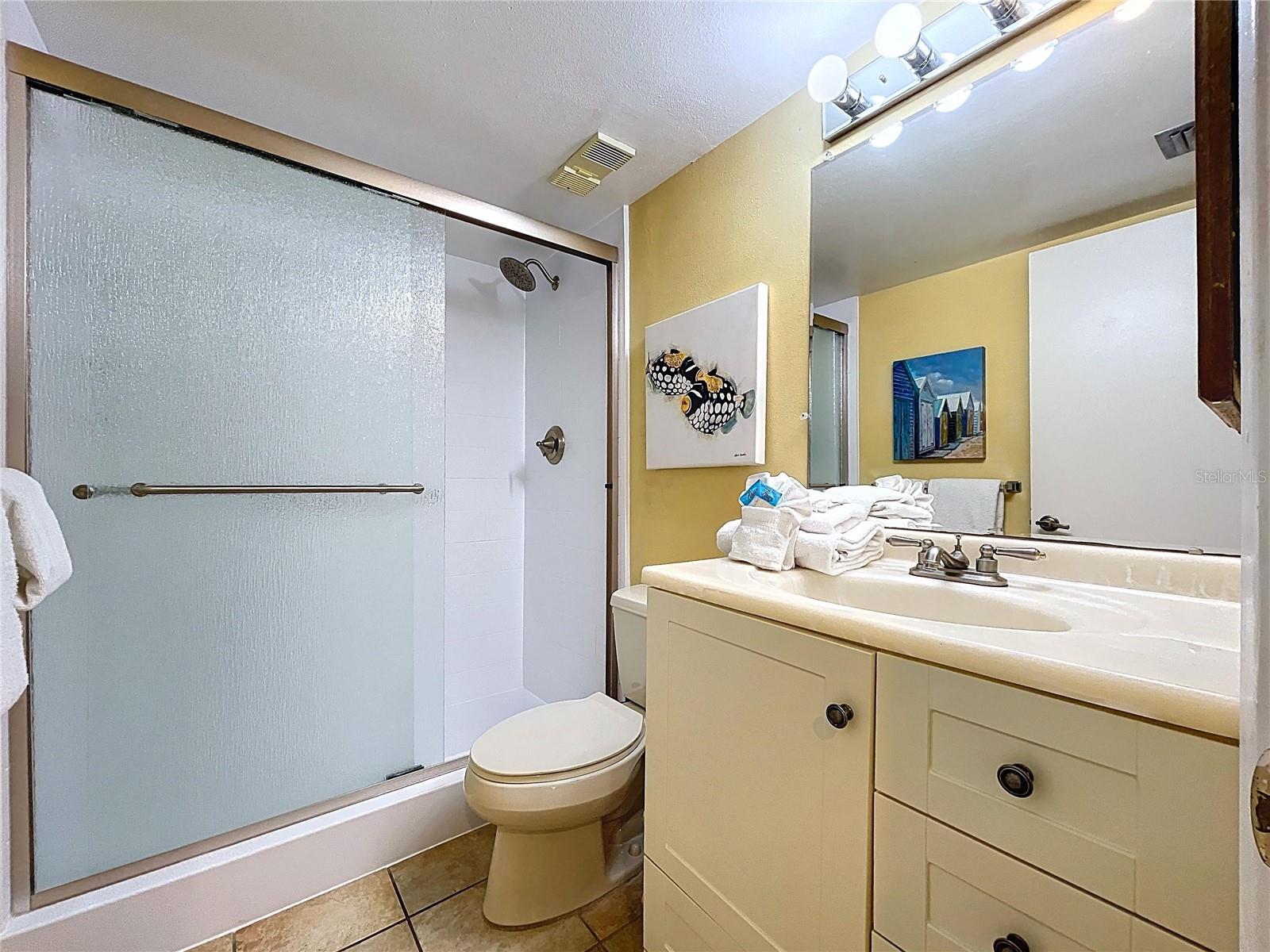 7532 BAYSHORE DR #205, TREASURE ISLAND, FL, 33706