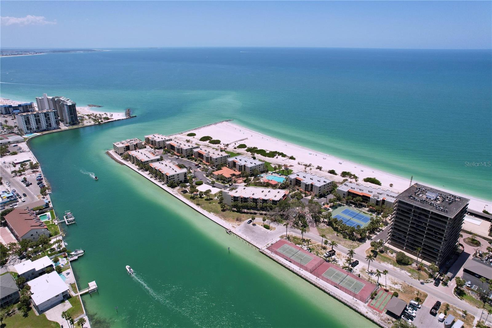 7532 BAYSHORE DR #205, TREASURE ISLAND, FL, 33706