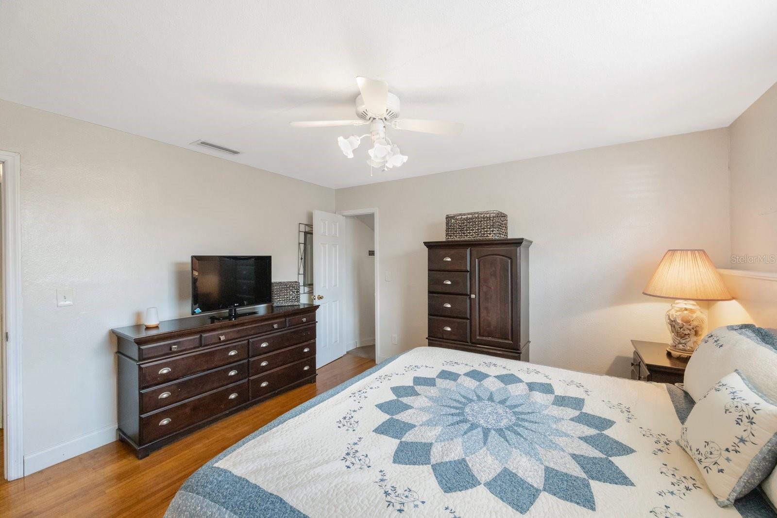 13937 85TH TER N, SEMINOLE, FL, 33776