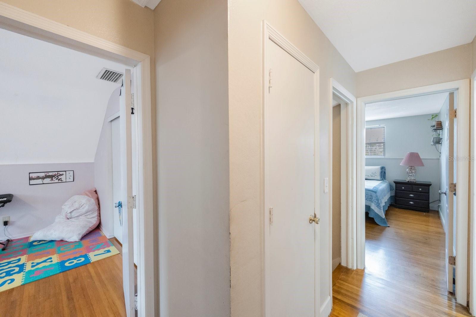 13937 85TH TER N, SEMINOLE, FL, 33776